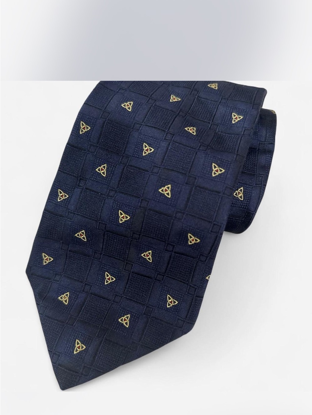 Men's Navy Silk Tie with Gold Micro Irish Emblem